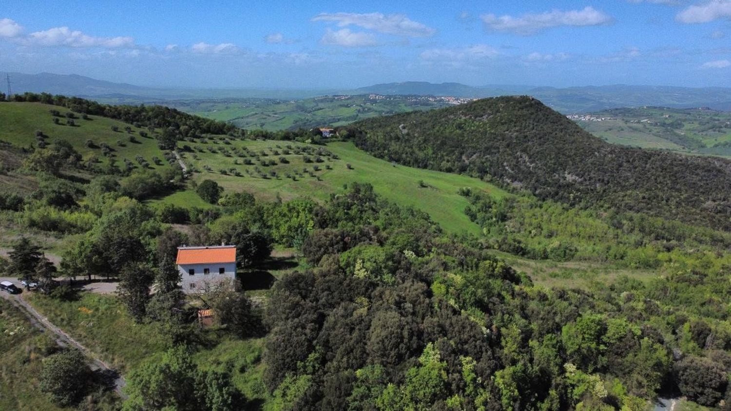 6 bedrooms House in Pomarance, Italy No. 345843