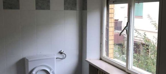 2-Zimmer Gewerbliche Immobilie in Deruta, Italy, Nr. 116230 21