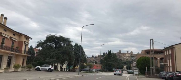 Imóvel comercial de 2 divisões em Deruta, Italy N.º 116230 10