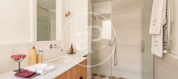 5 bedrooms Apartment in Madrid, Spain No. 179075 51