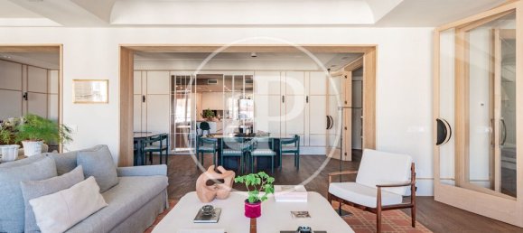 5 bedrooms Apartment in Madrid, Spain No. 179075 9