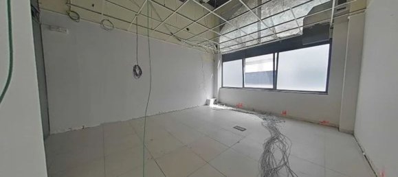 Lagerhaus in Madrid, Spain 374m², Nr. 74476 13