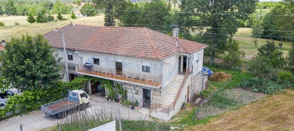 3 bedrooms House in Montalegre, Portugal No. 18390 2