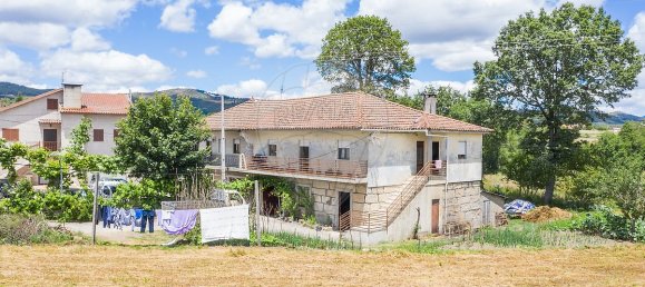 3 bedrooms House in Montalegre, Portugal No. 18390 7