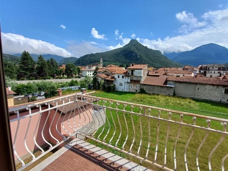 4غرفة شقة في Garessio, Italy رقم 236225