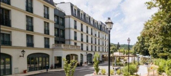 Studio in Nogent-l'Artaud, France No. 153927 6