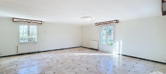 5 Schlafzimmer Haus in La Vernelle, France, Nr. 227032 4