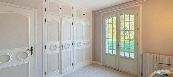 5 Schlafzimmer Haus in La Vernelle, France, Nr. 227032 11