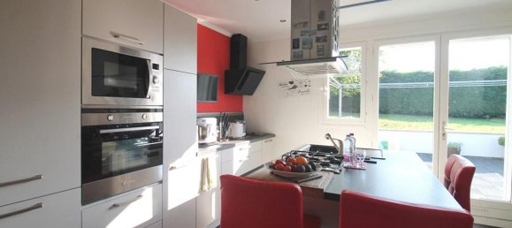 5 bedrooms House in Ruyaulcourt, France No. 228188 5