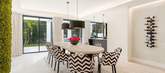 5 Schlafzimmer Villa in Marbella, Spain, Nr. 35524 42