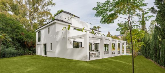 5 Schlafzimmer Villa in Marbella, Spain, Nr. 35524 5