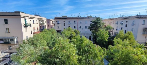 3 Schlafzimmer Wohnung in Naples, Italy, Nr. 347456 15