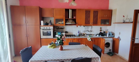 3 Schlafzimmer Wohnung in Naples, Italy, Nr. 347456 4