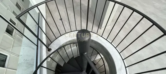 3 bedrooms Penthouse in Limassol, Cyprus No. 5696 13