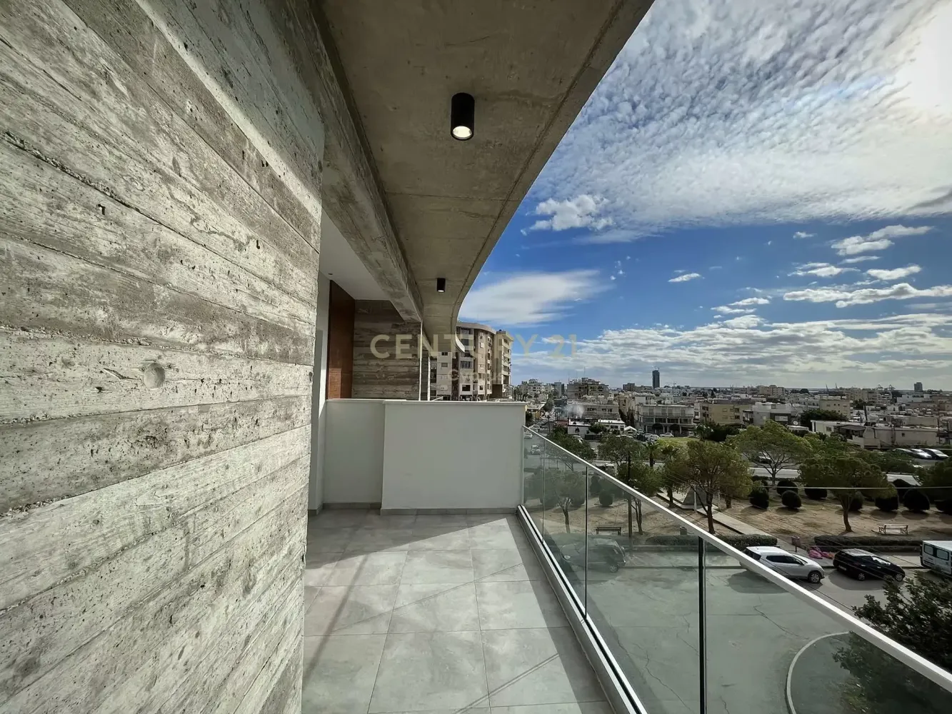 3 bedrooms Penthouse in Limassol, Cyprus No. 5696