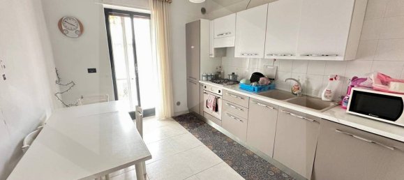 3 rooms Apartment in Matera, Italy No. 25462 9