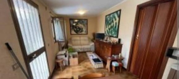 5 bedrooms Villa in Busto Arsizio, Italy No. 283774 6