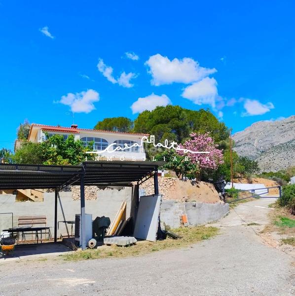 Casa de 6 dormitorios en Altea, Spain No. 79220