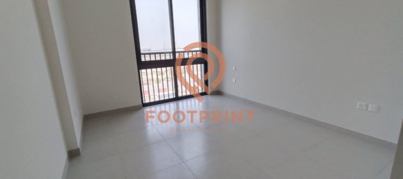 4 bedrooms Townhouse in Dubai, UAE No. 24558 8