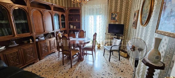 Apartamento de 3 dormitorios en Enna, Italy No. 351589 4