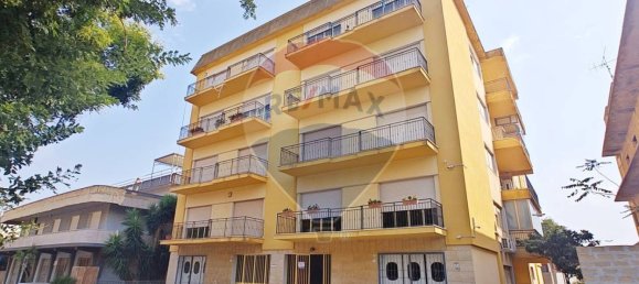 Apartamento T3 em Campobello di Mazara, Italy N.º 327990 2