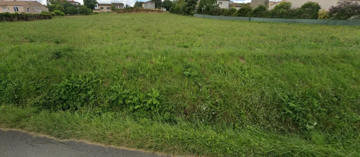 Grundstück in Peyrens, France 4000m², Nr. 95782