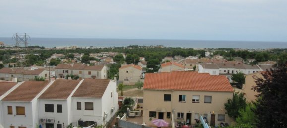 3 bedrooms House in Coma-Ruga, Spain No. 247 10