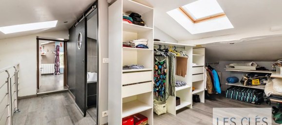 3 bedrooms House in Vaugneray, France No. 275171 16