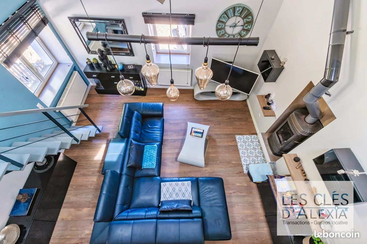 3 bedrooms House in Vaugneray, France No. 275171