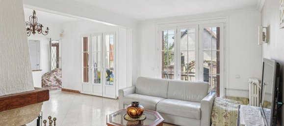 Дом с 3 спальнями в Вильмомбль, Франция № 292651 3