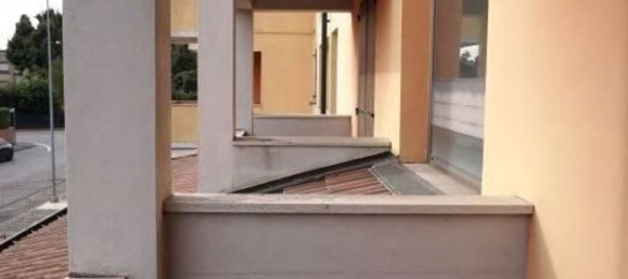 Bureau à Gonzaga, Italy 40m² No. 299284 27