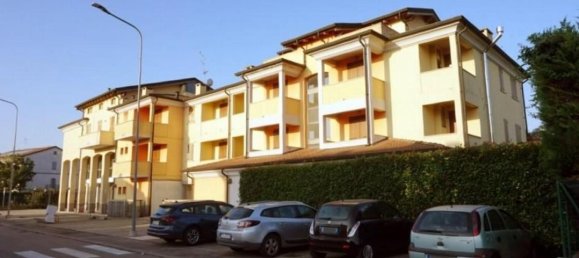 Bureau à Gonzaga, Italy 40m² No. 299284 48