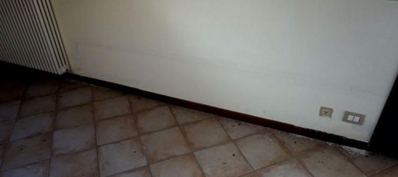 Bureau à Gonzaga, Italy 40m² No. 299284 20