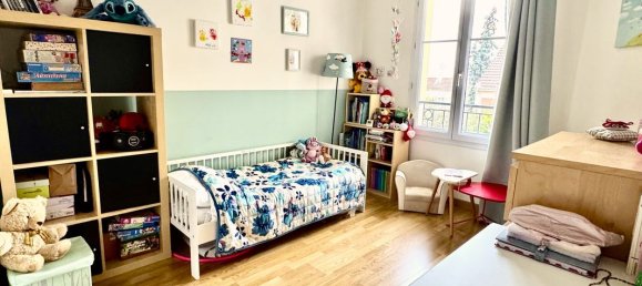 3 bedrooms Apartment in Thiais, France No. 141402 10