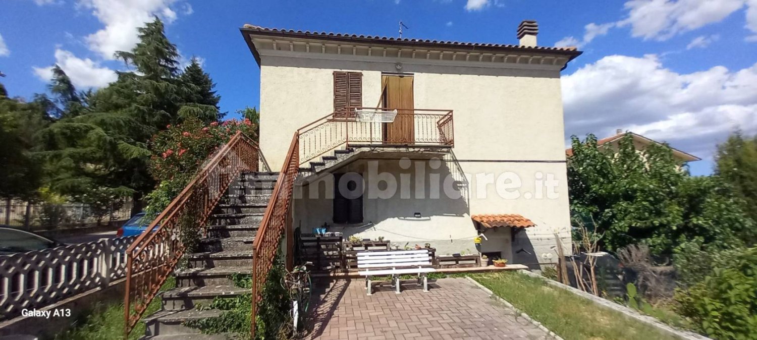 2 bedrooms Apartment in Arcevia, Italy No. 295004