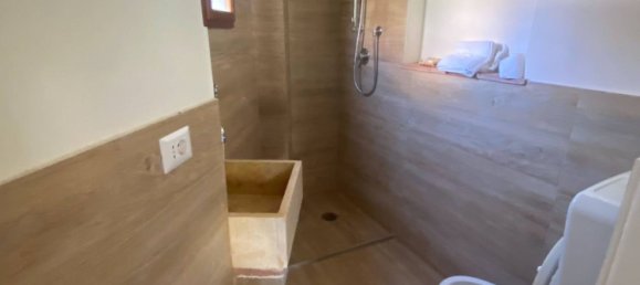 12 bedrooms Villa in Lucca, Italy No. 158390 9