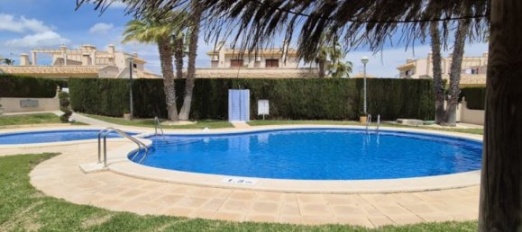 3 bedrooms Townhouse in Alicante, Spain No. 190750 5