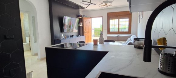 3 bedrooms Townhouse in Alicante, Spain No. 190750 6