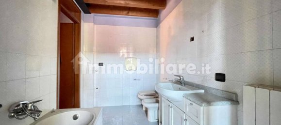 Oficina de 3 habitaciónes en Verdellino, Italy No. 69609 23