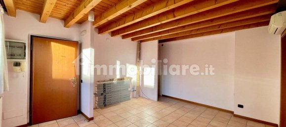 Oficina de 3 habitaciónes en Verdellino, Italy No. 69609 11