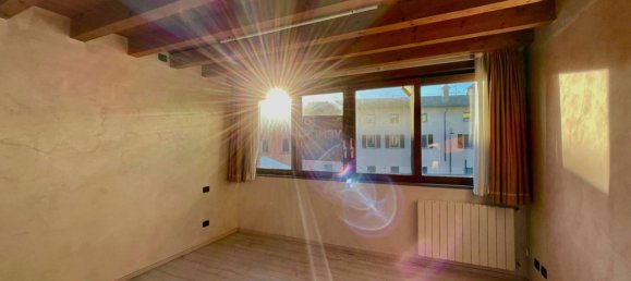 Oficina de 3 habitaciónes en Verdellino, Italy No. 69609 2