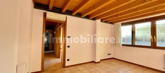 Oficina de 3 habitaciónes en Verdellino, Italy No. 69609 6