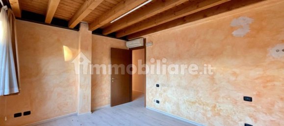 Oficina de 3 habitaciónes en Verdellino, Italy No. 69609 16