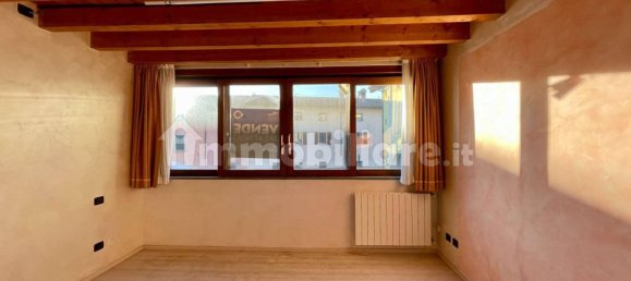 Oficina de 3 habitaciónes en Verdellino, Italy No. 69609 8