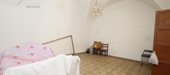 3-Zimmer Haus in Palagonia, Italy, Nr. 232390 10