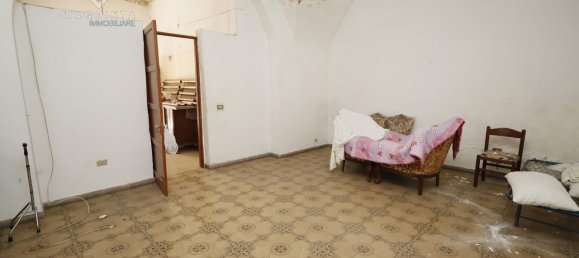 3-Zimmer Haus in Palagonia, Italy, Nr. 232390 3