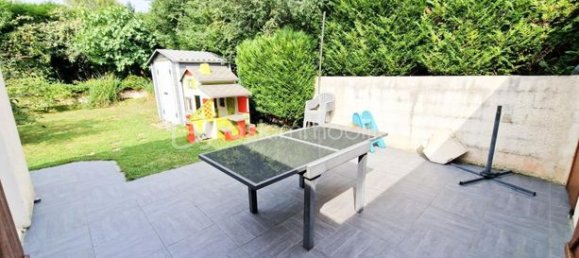 3 bedrooms House in Roissy-en-Brie, France No. 283520 2