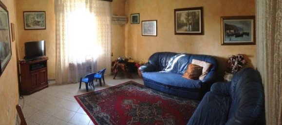 6 bedrooms Apartment in Fucecchio, Italy No. 45266 8