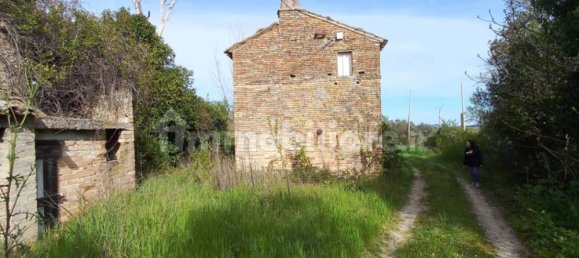 2 Schlafzimmer Haus in Montottone, Italy, Nr. 347644 11