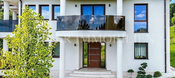 9 rooms Villa in Seiersberg-Pirka, Austria No. 177572 2